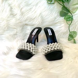 Steve Madden Pearl Pumps Size 8.5
